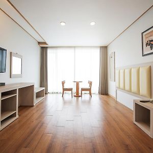 Korean Style Ondol Room 3 Guests